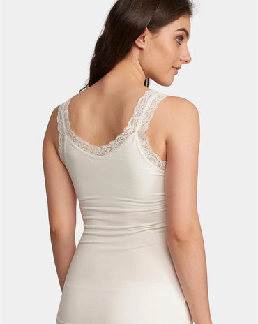 Iconic Cami with Shelf Bra Chantilly