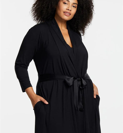 Iconic Robe Black