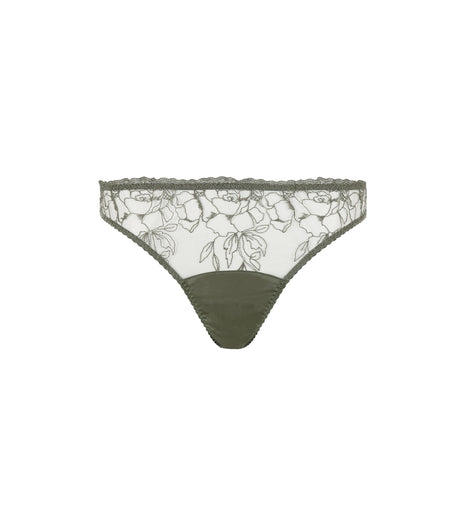 Iona Brief