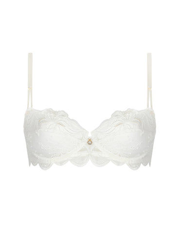 BELLISSIME AMOUR  Demi Cup